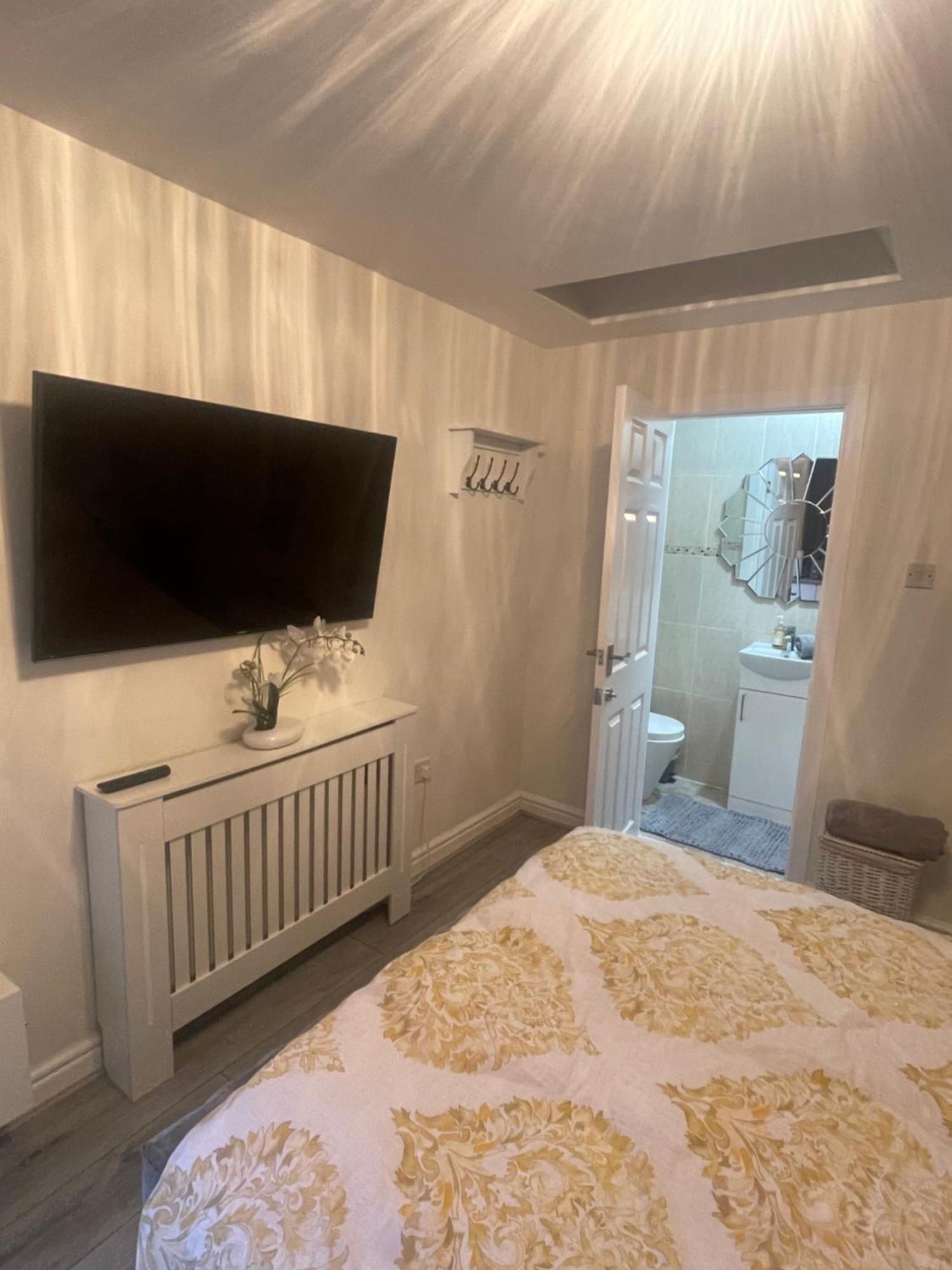 Private Guest House/Annexe Σάλφορντ Εξωτερικό φωτογραφία