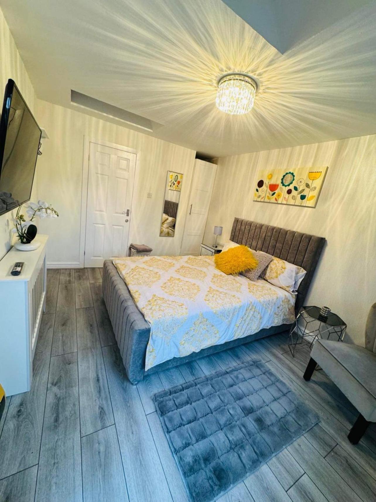 Private Guest House/Annexe Σάλφορντ Εξωτερικό φωτογραφία